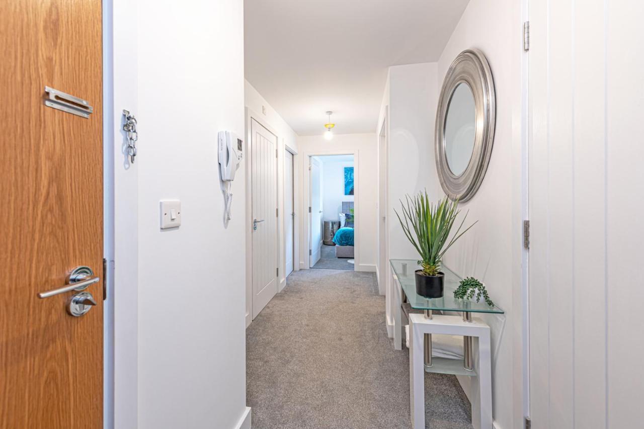 Gospel Heights Luxury Apartments With Parking Хесуол Екстериор снимка