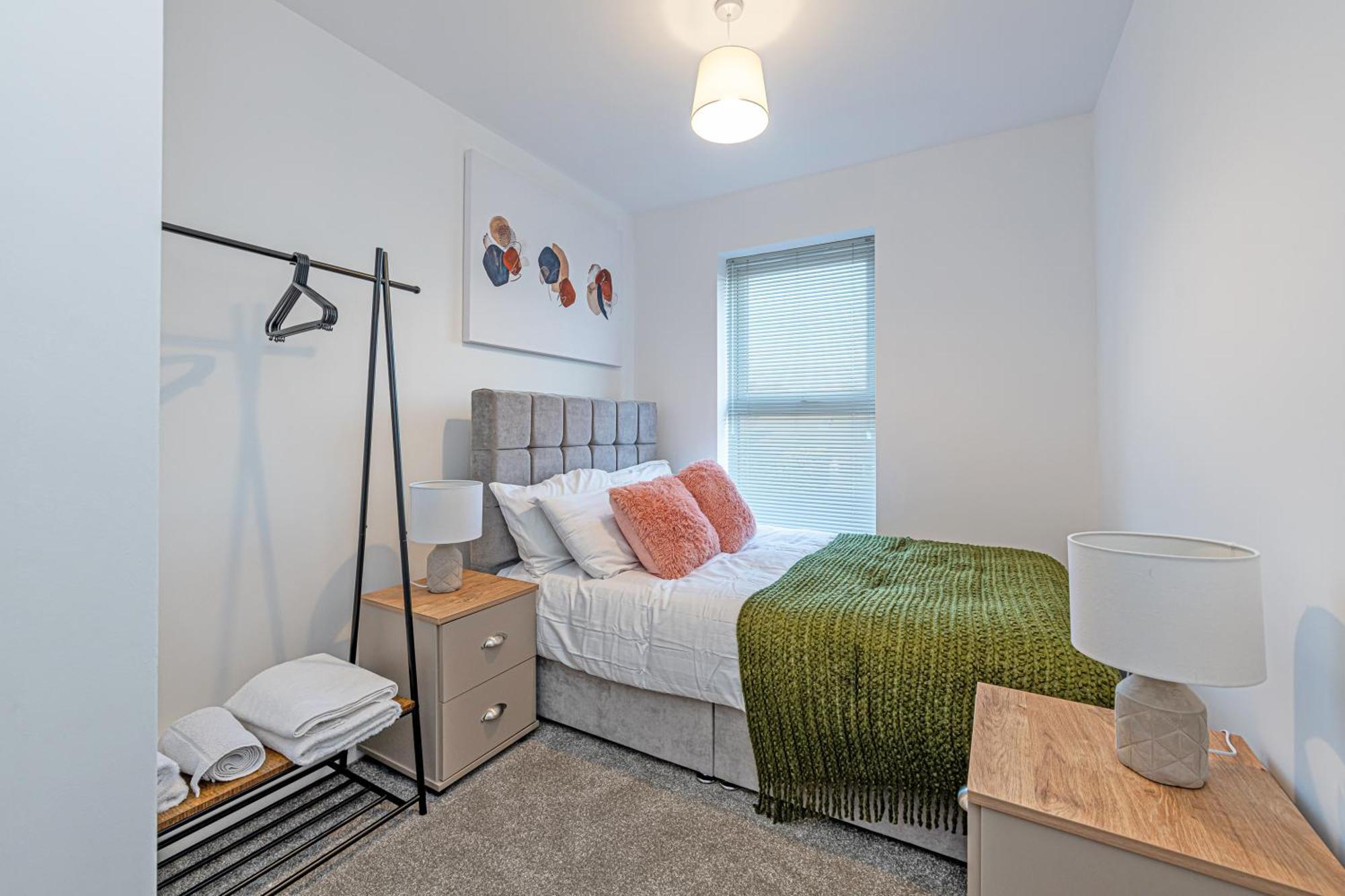 Gospel Heights Luxury Apartments With Parking Хесуол Екстериор снимка