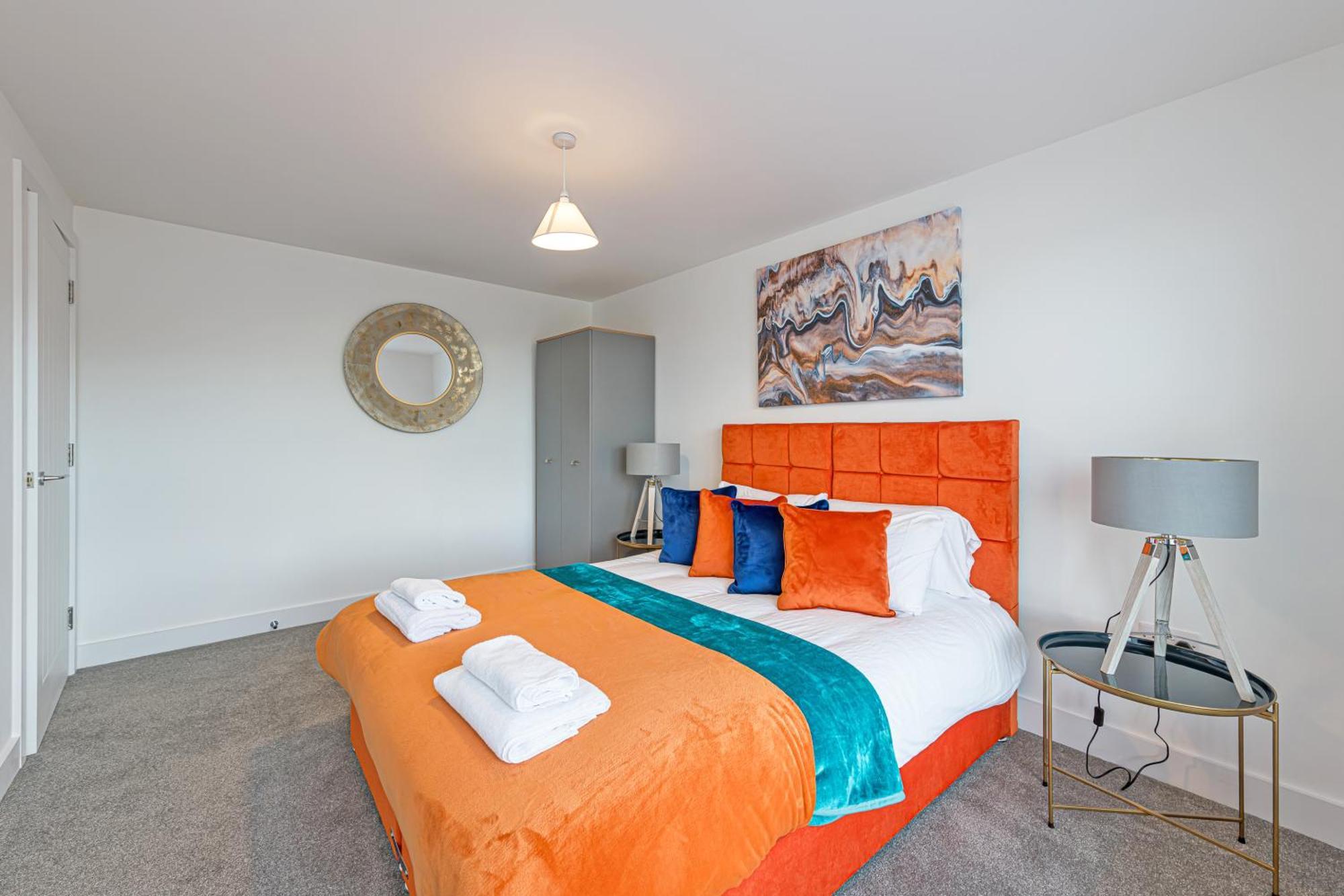 Gospel Heights Luxury Apartments With Parking Хесуол Екстериор снимка